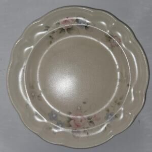 Set of 2 Pfaltzgraff 7" Salad Plates Pink Blue Floral Scalloped Edge Vintage